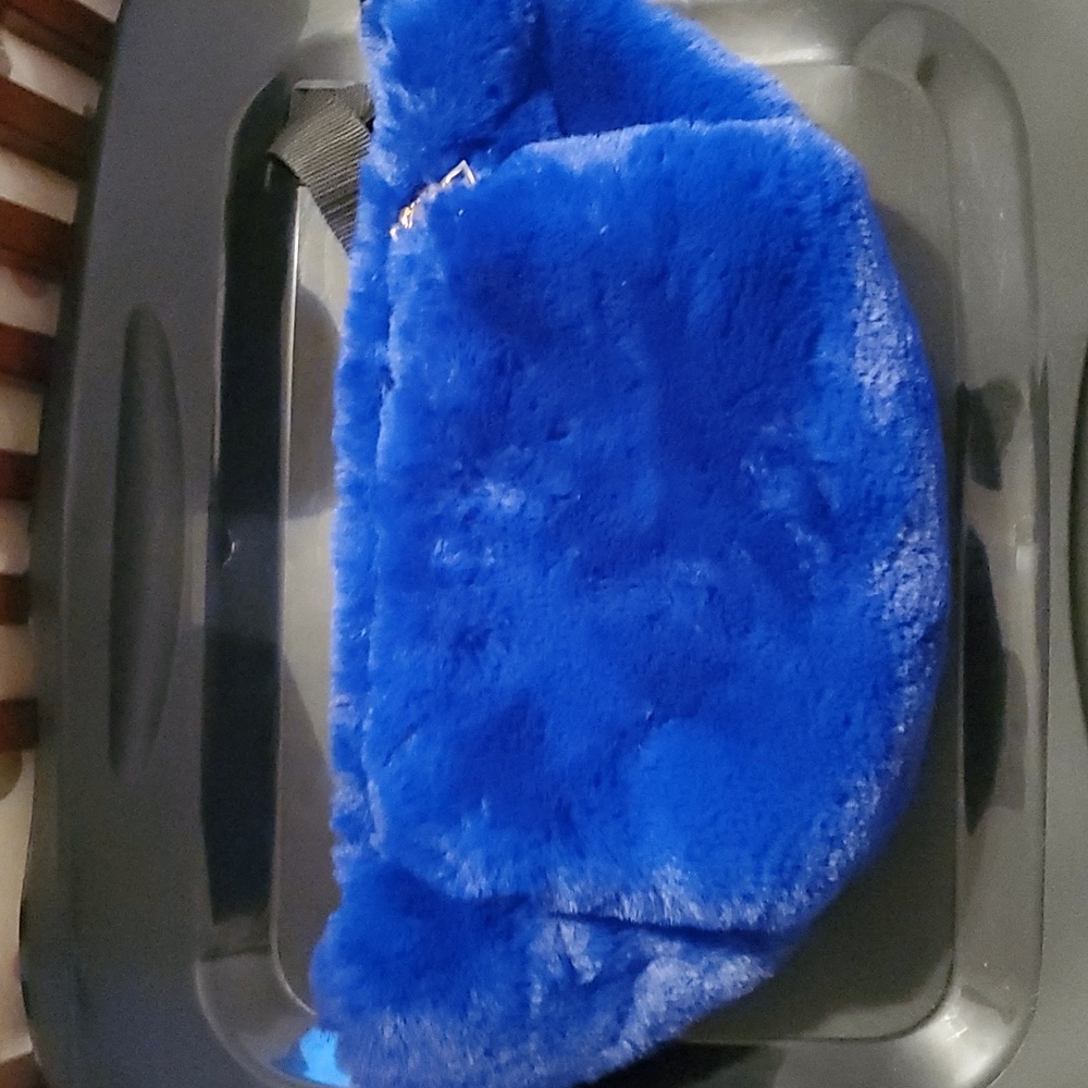 Furry fanny pack